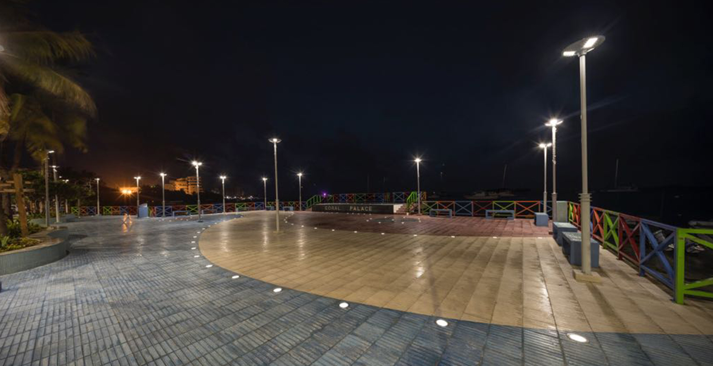 太阳能广场灯SLL-12N1广场安装