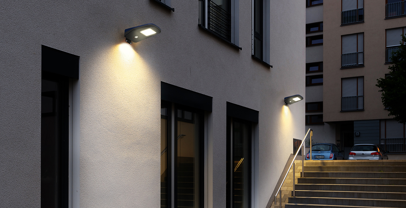 scl-01m太阳能壁灯安装