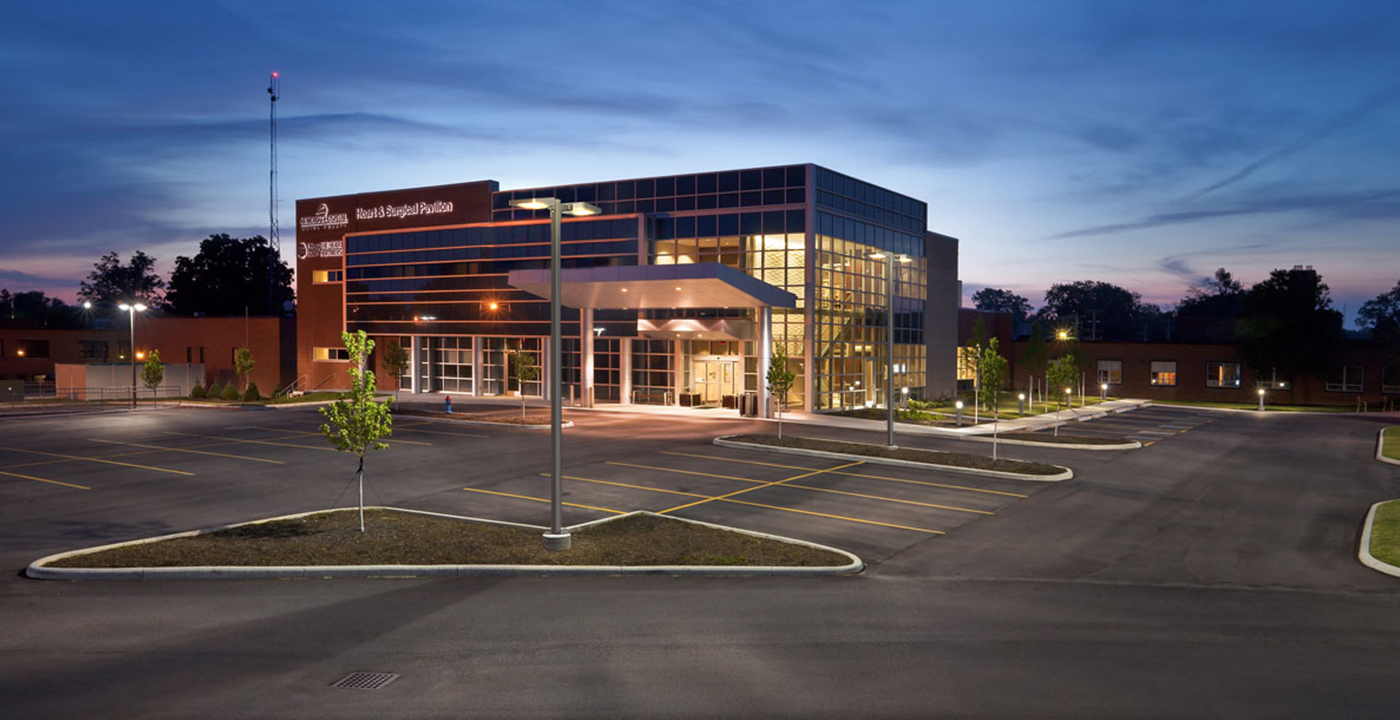 智慧型太阳能景观灯在户外停车场中的应用