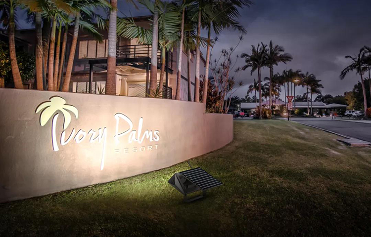 solaraxy太阳能智慧投光灯