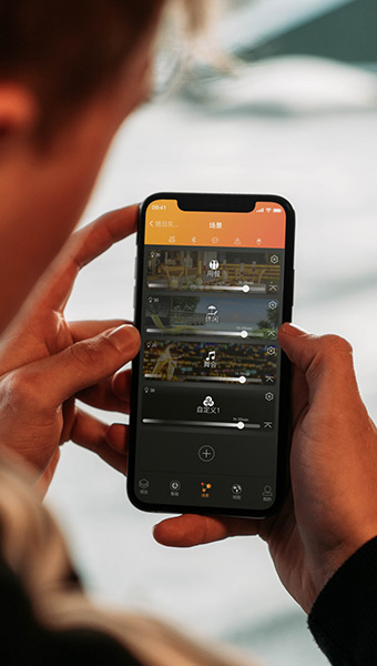 ADELOT手机端管理平台手机界面1