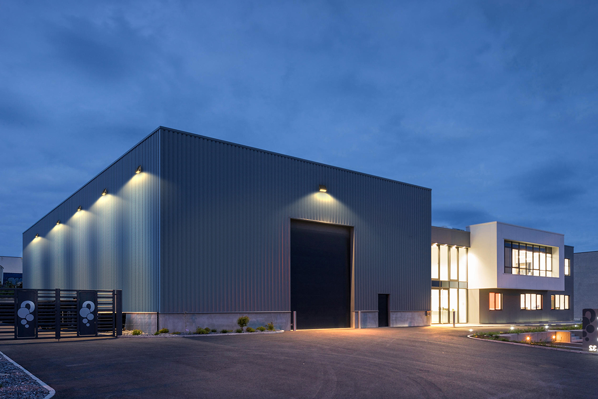 太阳能路灯在工业园区的景观照明