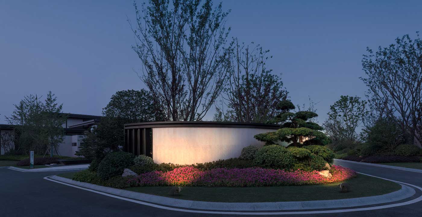 智能照明太阳能投光灯案例2