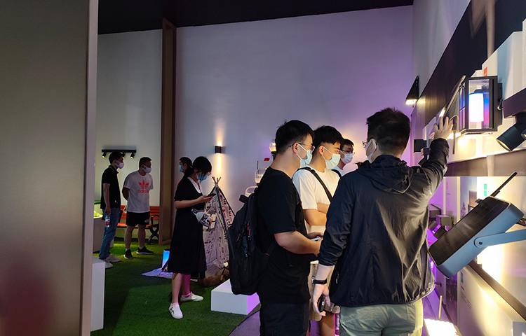 这次展会旭日东方solaraxy呈现了很多新的产品和技术