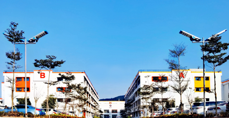 旭日东方专注高科技太阳能智能照明及硬件的研发和制造